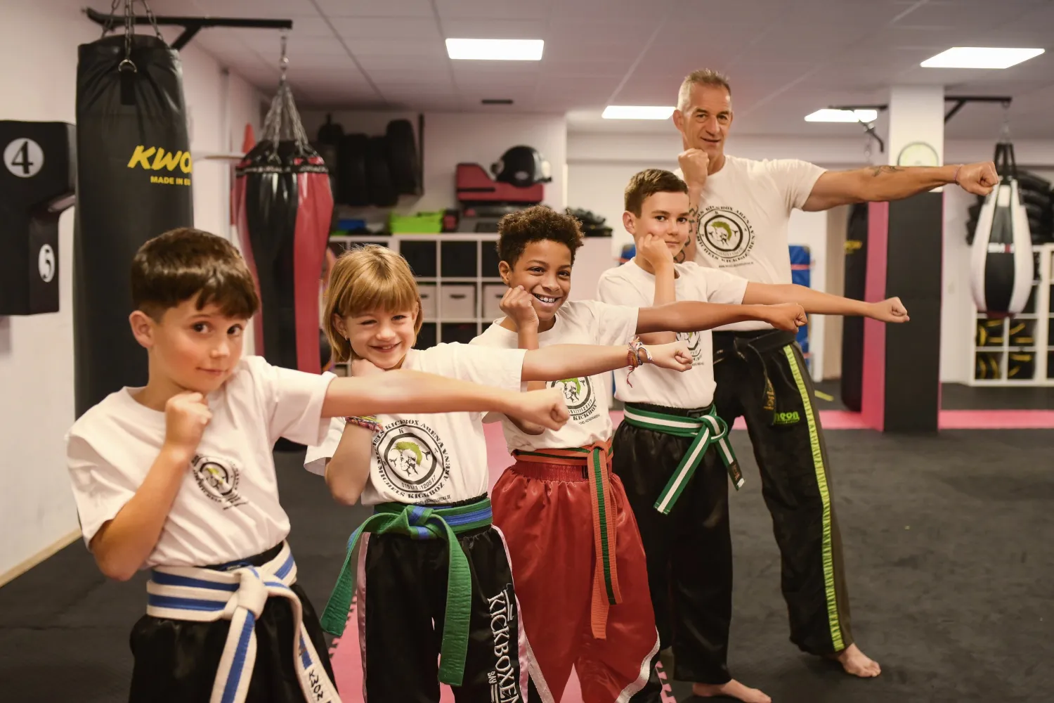 MICHEL'S Kickbox Arena, Kindergruppe für 8-10 Jahre